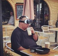 Как в мультике Валли. Надеюсь, массовое поклонение этому я не застану