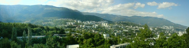 К сожалению старых фото нет... Вот всё что нашлось, да и то - не лучшего качества... (издалека или где-то рядом...).