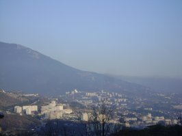 К сожалению старых фото нет... Вот всё что нашлось, да и то - не лучшего качества... (издалека или где-то рядом...).