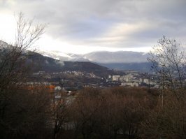 К сожалению старых фото нет... Вот всё что нашлось, да и то - не лучшего качества... (издалека или где-то рядом...).