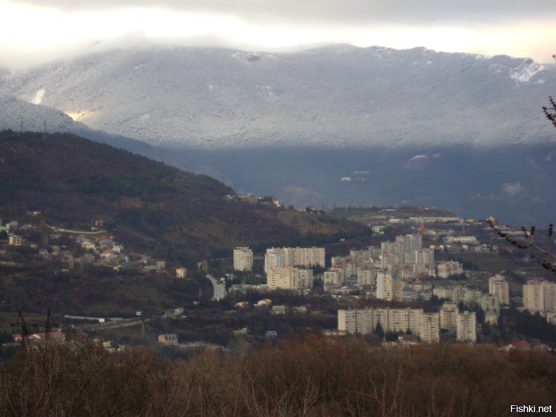К сожалению старых фото нет... Вот всё что нашлось, да и то - не лучшего качества... (издалека или где-то рядом...).