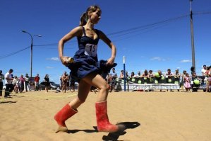 Почему летом нельзя ездить на шипованной резине?