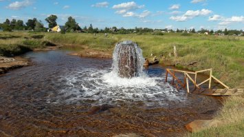 Понятно ((( жаль. Места там очень красивые - мы ещё вот сюда ездили - свекровь посоветовала посмотреть, где соль добывали (могу путать) - но вода там ледяная!!!