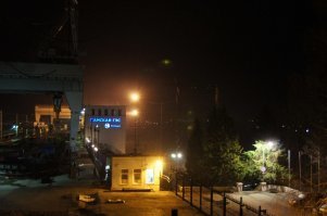 Небо над заливом и движуха выше шлюза в 2012м году