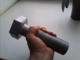 На нас поболее положили, чтоб наверняка...