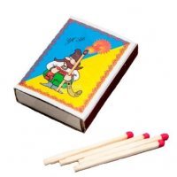 Судя по коробку (1:56) -- чубатые трипольские шумеры пытаются возобновить космическую программу. ))