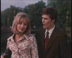 Недавно смотрел Сержант милиции (мини-сериал)1974.в нём снималась.