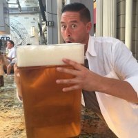 И кружечка пивка под него