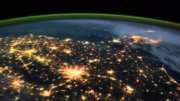 Красиво,сразу напоминает