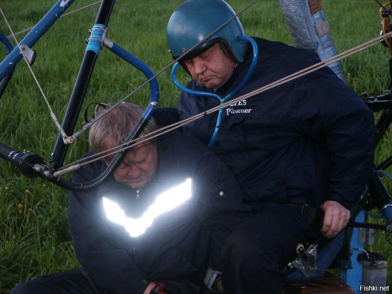 Никитин на переднем сиденье, бывший аэродром на Новорижском ш., 2009г.