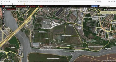 Именно зола.
Вот фото нескольких золоотвалов в Новосибирске и Омске, у упомянутого золоотвала, рядом с которым фотографируются, 1,5 километра в длину, у золоотвала омской ТЭЦ-4 аж 5 километров длина. 

У московской ТЭЦ-22 золоотвалы поменьше, и цвет не такой яркий из-за другого угля и других грунтов, но они тоже есть, почти километр занимают.

В строительстве используется не более 5% от золы в России.