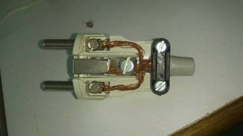 Вот простой экономайзер своими руками. Экономия 100%.