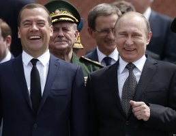 Правительство продлило мораторий на формирование накопительной части пенсии до 2022 года включительно.