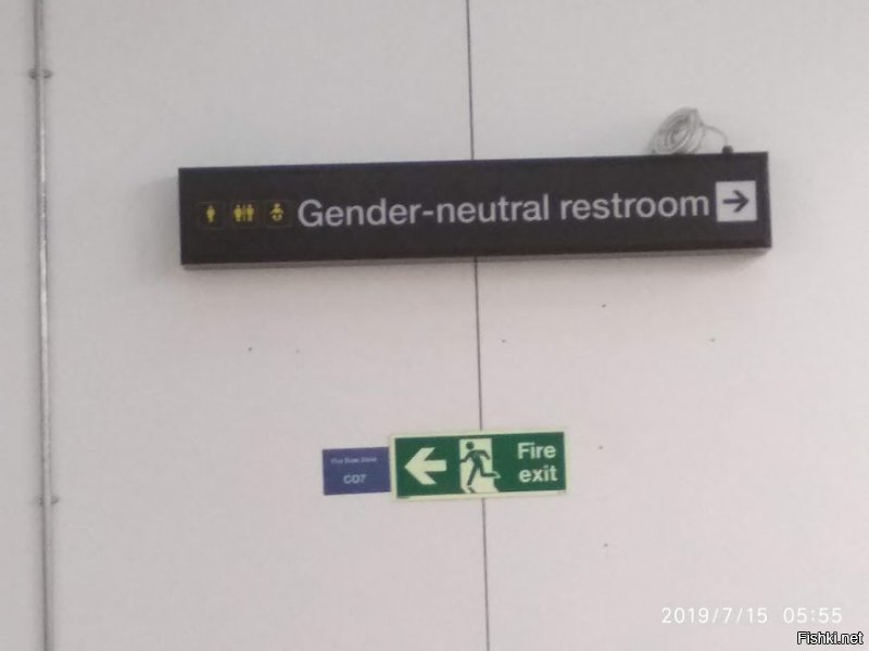 К стати ,про гендерную толерантность! Вчера в Лондонском аэропорту снял...