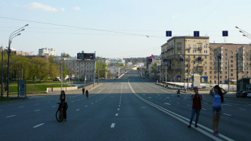 Пробки в Москве это тоже гнусный трындеж завистников из регионов. Вот Садовое кольцо сфоткал