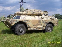 Это не внедорожники. Это беспонтовое асфальтовое гуано. А если хочешь почувствовать полный оффроад ... купи что нибудь из этой серии за гораздо меньшие бабки