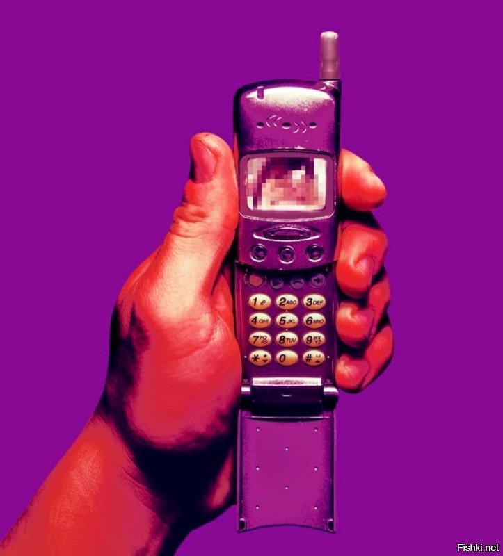 Класс! 
 телефон  "Митцубиши-Триум" : мой первый мобильник в далеком 2003 году . и тариф от МТС "Джинс-007"