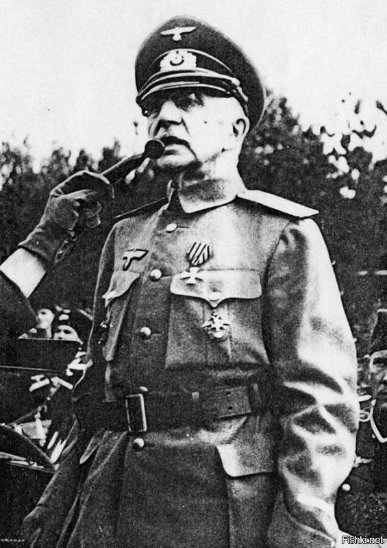 Атаман Петр Краснов, дает присягу Гитлеру....