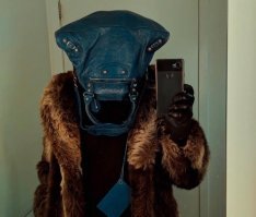 явный издеж.