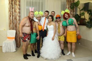 Надо ввести ГОСТ на свадебные конкурсы!