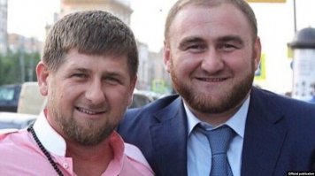ага и если бы троечники. вот академик РАН с семью классами школы и ваще неграмотный сенатор, но не брать же с них пример?