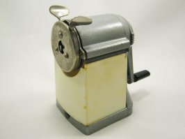 Артефакты из нашего детства