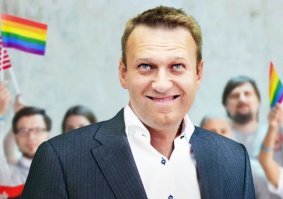 Вот очколиз.