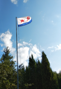 Я его до сих пор поднимаю ))