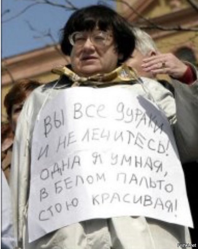 Не стригшийся десять лет подросток шокировал парикмахера своими волосами