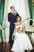 Что тут интересно в голове у фотографа. Вряд ли это они сами придумали.