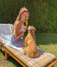 А девушки?

.