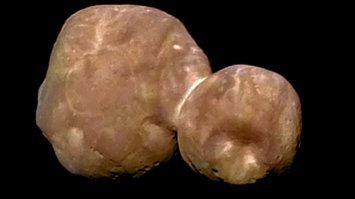 Сейчас считается, что подобная форма в виде двух слипшихся ядер планетезималей является  преобладающей среди комет внутренней части Солнечной системы или их зародышей в Поясе Койпера. К примеру объекты  Ультима Туле, комета Галлея, Борелли, Чурюмова-Герасименко, Хартли-2 имеют именно такое двухядерное строение.