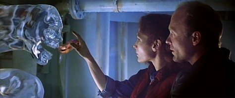 "Голубая бездна"
Развелось этих Голубых бездн 
Других словосочетаний что ли нет? :)
PS в оригинале просто бездна, но я смотрел на кассете с надписью "Голубая бездна" :)
Есть еще более старые и даже... индийский аналог 2009.