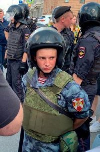 А этого, маленького, на притравку взяли.