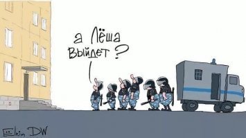 Росгвардия: Теперь с наркотиками, автозаками и ручными пулемётами