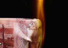 Та они еще с ДОНБАССа туда уголь гонят и раскочегаривают топку. 
В смысле - дорого тушить пожары эти. 
- "Экономически не выгодно! "(c)