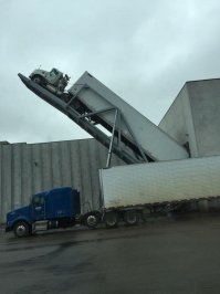 Отцепить полуприцеп, отогнать тягач, закрепить полуприцеп, и на подъём будет тратиться гораздо меньше энергии.