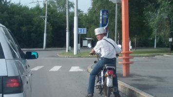 Подборка автомобильных приколов