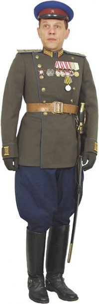 У Штирлица скорее всего была вот такая форма