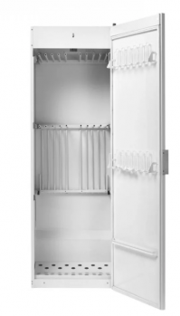 Если есть лишняя треть квадратного метра, то можно купить сушильный шкаф - всяко лучше всех этих палочек и верёвочек