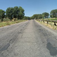 А не наоборот ли? Может это выезд из Белоруссии в Россию.
Ой как в Россиюшке плохо всё. Достали. Вот вам просвещённая Европа. Италия. Друг сейчас там на велосипеде пытается ездить.