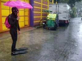 По моему, этот пост явно не для сообщества "ФотоМир".

.