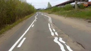 А раньше мы рисовали разметку: