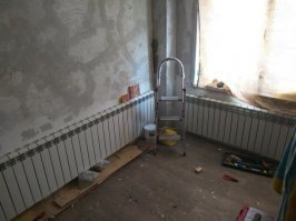 Мы здесь выращиваем ганжу в промышленных масштабах, да? А ты болтаешься по улицам с обдолбаной девкой и с мешком удобрений. И, не поверишь, на юного натуралиста ты <span style='color:gray'>[мат]</span> не похож.