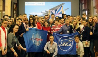 Целый пост такой ерунде посвятил, 35 лет, а ворчит как я старый. Могу сказать, что ещё Марк Туллий Цицерон хоронил молодёжь и государство, а до него греческие философы, а до них микенские и минойские. А государства и молодёжь существуют. Чадят постепенно и ладно, куда им дети или карьера в 25? Им жить до 70 или дольше, ещё наработаются, это я вырос при смертности дедов 40-50 лет, родителей 64 года и то считались пожили нормально. Аффтора бы в 19 в., когда рожали в 12 лет, умирали на шахте в 22 года. Вот романтика, вот целеустремлённость. Ещё навалом старых советских спецов, научатся, потрутся, поймут, что советские спецы, дошлифованные диким капитализмом изумляют и западников и захотят быть такими же. Немногие, но они и крутят эту планетку, остальное балласт и разнорабочие.