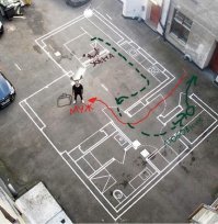 винты..болты.. МЕТИЗЫ!
хорошая идея нарисовать дом между парковкой и мусорным баком - там и построить потом? а на компьютере очень сложно? на асфальте исправлять проще да? и вот это - входишь в квартиру, поворачиваешь налево, заходишь в гардероб и оттуда из шкафа дверь в нарнию? или это для любовница (цы) потайная дверка??