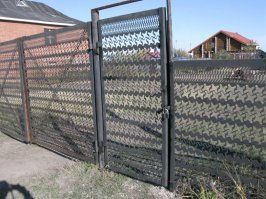 Забор из выштамповки - наше всё