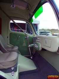 А где до педалей палочки?