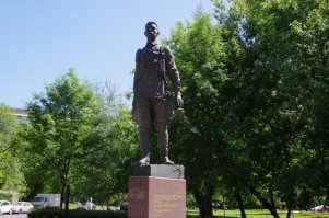 Единственная любовь Виктора Талалихина: невероятный роман на фоне войны