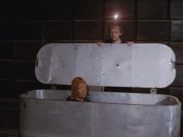 И пожизненный эцих с гвоздями.